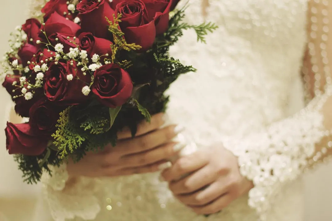 A stunning bridal bouquet arranged petal-by-petal with fresh seasonal flowers — handcrafted by Bloom & Beyond in Lahore