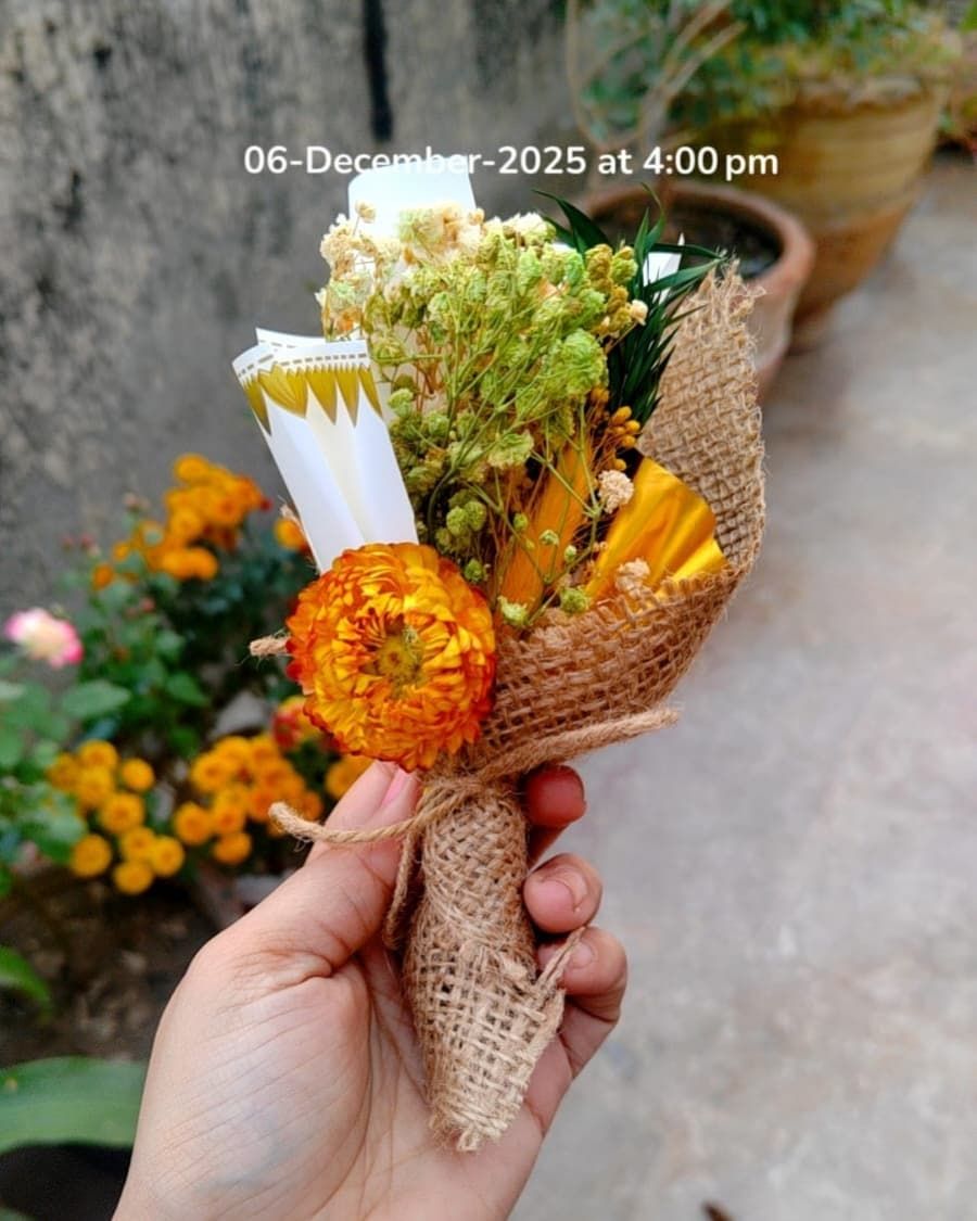 Real flowers preserved to last 6-12 months without water — handcrafted by Bloom & Beyond in Lahore